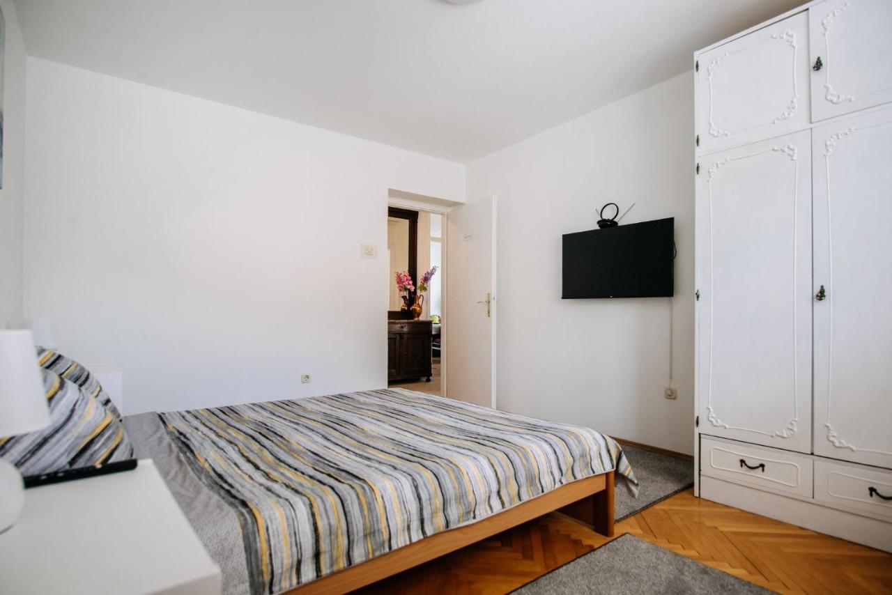 Sunnynest Apartment - 3Br Apt With Free Parking & Wi-Fi, Close To Lapad Bay Beach Dubrovnik Eksteriør bilde