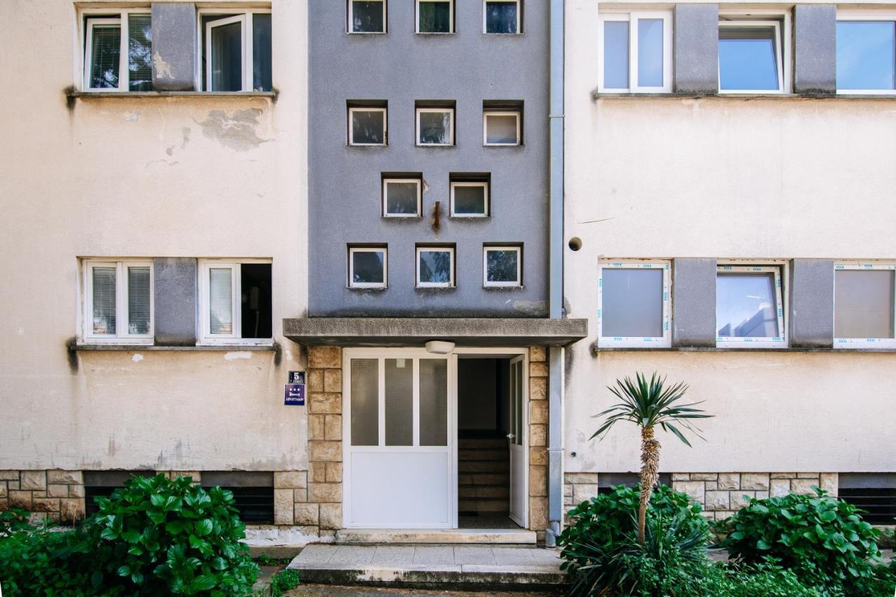 Sunnynest Apartment - 3Br Apt With Free Parking & Wi-Fi, Close To Lapad Bay Beach Dubrovnik Eksteriør bilde